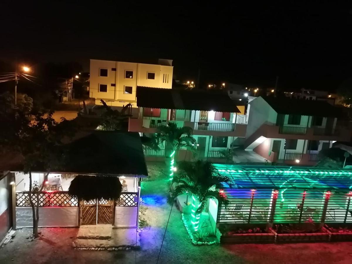 El Galeon Hotel Atacames Exterior foto