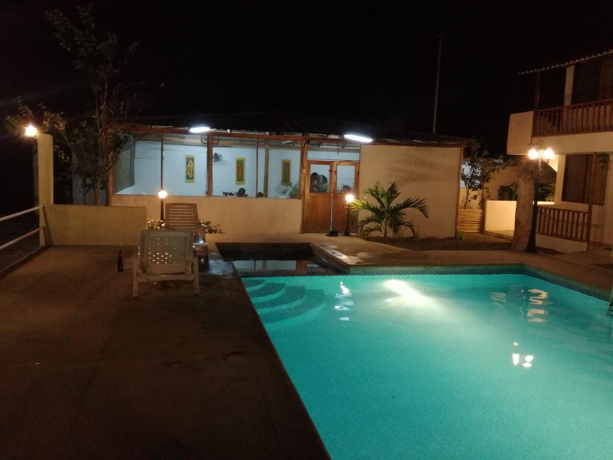 El Galeon Hotel Atacames Exterior foto
